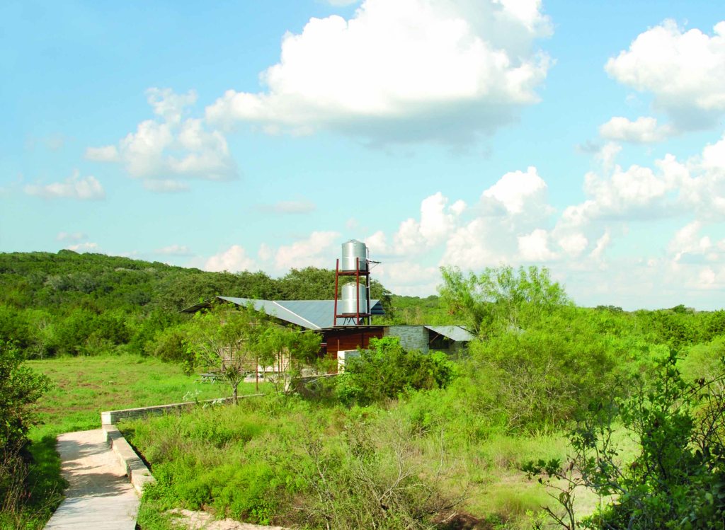 iat_government_canyon_wall_color